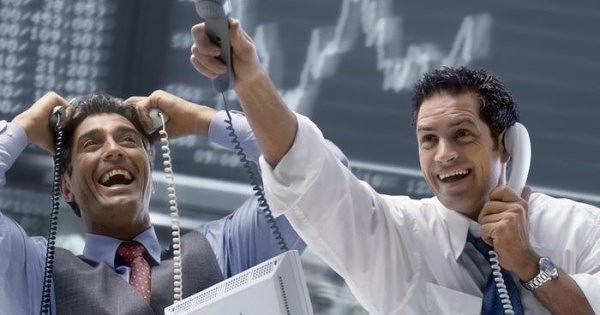 Khối ngoại đẩy mạnh mua ròng hơn 600 tỷ đồng phiên cuối năm Giáp Thìn