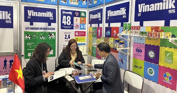 Lợi nhuận của Vinamilk lên cao nhất ba năm