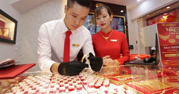 Duy trì tỷ trọng đầu tư vàng hợp lý