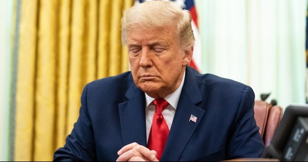 Va chạm máy bay tại Mỹ: Tổng thống D.Trump cầu nguyện cho các nạn nhân