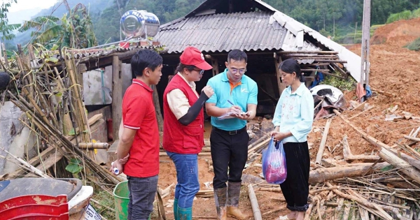 Vingroup hỗ trợ khẩn cấp 500 tỷ đồng cho đồng bào bị thiệt hại do bão Bualoi