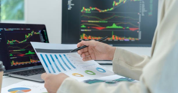 Dragon Capital: ‘Bước sang quý IV, tâm điểm NĐT chuyển sang chất lượng lợi nhuận và dòng vốn thực’