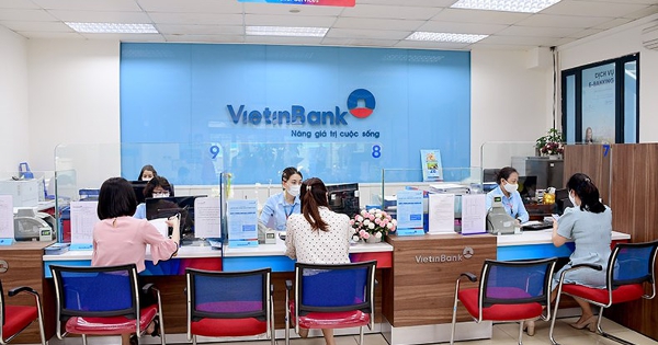 Làn sóng tăng lãi suất ngân hàng lan rộng