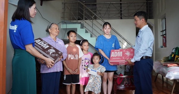 Vinamilk cùng cộng đồng viết tiếp hành trình sẻ chia