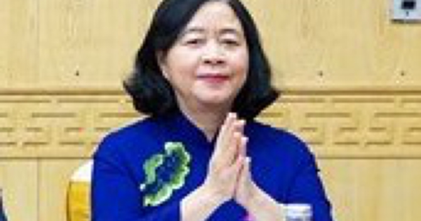 Bà Bùi Thị Minh Hoài làm Chủ tịch Uỷ ban Trung ương MTTQ Việt Nam