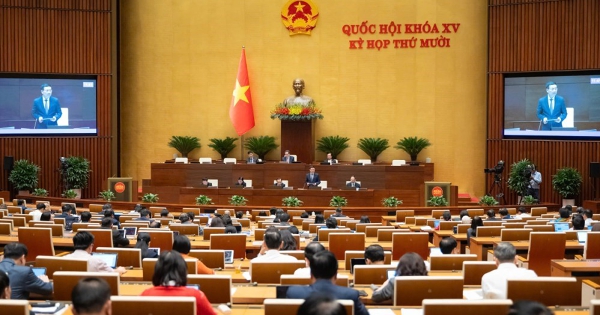 Quốc hội sẽ biểu quyết thông qua 30 Luật và 5 Nghị quyết trong ngày 10/12