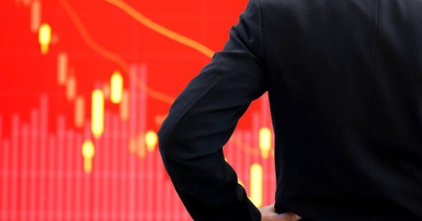 Chứng khoán đỏ lửa: 650 mã giảm, VN-Index lao dốc 52 điểm