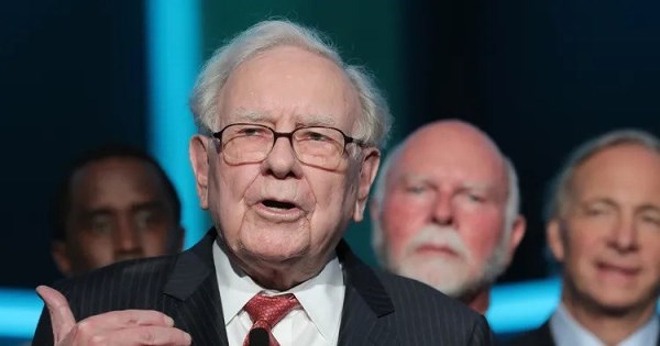 Quy tắc 90/10 của Warren Buffett: Chiến lược đơn giản cho nhà đầu tư nghiệp dư