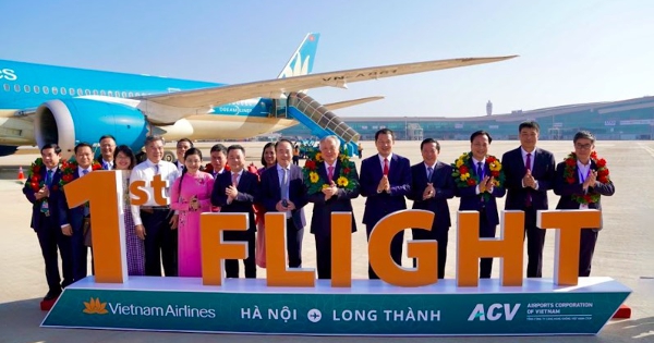 Sân bay Long Thành về đích, Vietnam Airlines, Vietjet và Bamboo Airways thực hiện ba chuyến bay đầu tiên