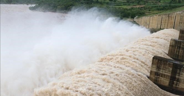 Thủy điện Sông Ba Hạ tạm phân công các lãnh đạo chủ chốt giữa lúc làm việc với cơ quan chức năng