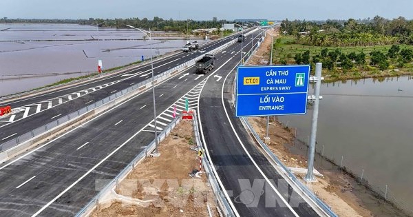 Cao tốc Cần Thơ - Cà Mau sẽ khai thác từ 9 giờ ngày 22/12