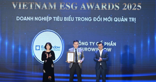 Eurowindow được vinh danh tại giải thưởng ESG Award 2025