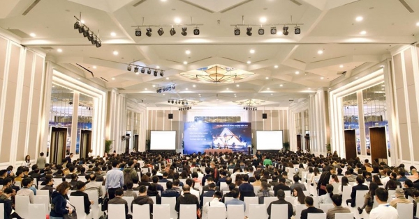 Hàng vạn cổ đông sắp hội tụ về đại hội Hòa Phát, Masan, MWG, BSR trong tháng 4