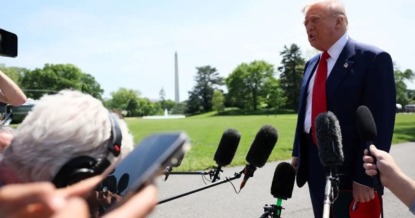 Tổng thống Trump hé lộ quốc gia đầu tiên sẽ ký thoả thuận với Mỹ