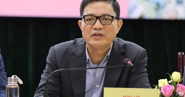 Nguyên Cục trưởng Cục An toàn thực phẩm khai đã nhận 250 triệu đồng 'tiền cảm ơn' từ doanh nghiệp