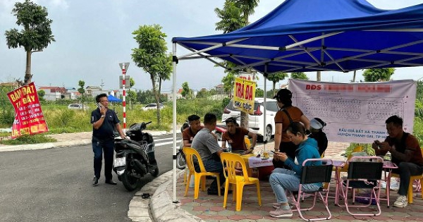 Nhà đầu tư mất tiền tỷ vì 'lướt sóng' đất vùng ven