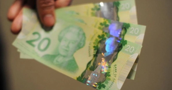 Làn sóng rút vốn ngoại khỏi thị trường cổ phiếu Canada do chính sách thuế của Mỹ
