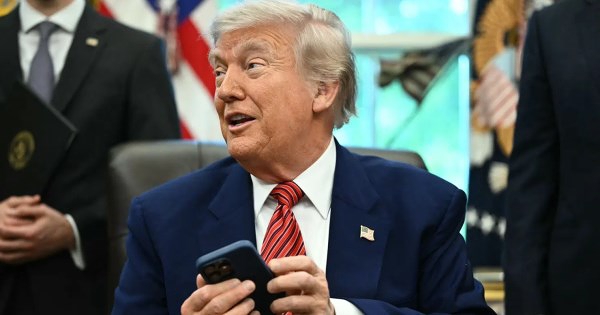 Ông Trump chưa bít cửa áp thuế vì vẫn còn ít nhất 4 công cụ trong tay