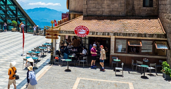 Highlands Coffee ký kết để mở chuỗi cửa hàng trong hệ thống Sun World: Đối đầu trực diện cùng Starbucks