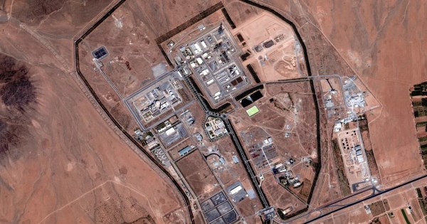 Đòn tấn công của Mỹ không phá huỷ ba cơ sở hạt nhân Iran