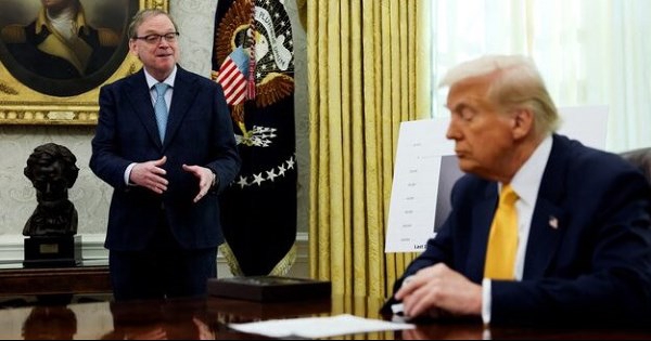 Cố vấn của ông Trump: Mỹ sẽ công bố loạt thỏa thuận thương mại sau ngày 4/7