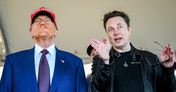 Ông Trump cảnh báo Elon Musk sẽ gánh hậu quả nghiêm trọng nếu ủng hộ Đảng Dân chủ
