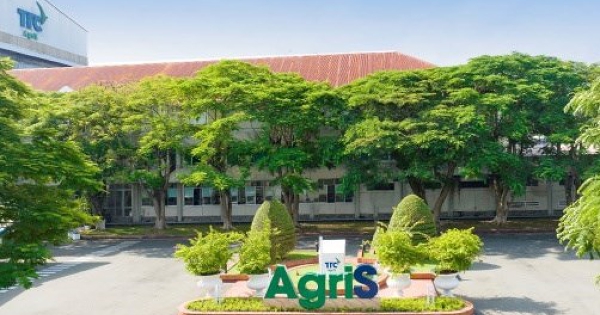 Cổ phiếu SBT gấp đôi từ đầu năm, tiến gần đỉnh lịch sử