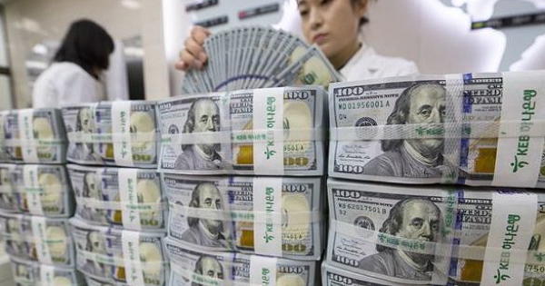 'Vị thế thống trị của đồng USD chưa từng bị lung lay'