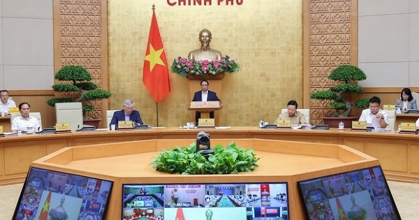 Tăng trưởng GDP 6 tháng cao nhất trong gần 20 năm