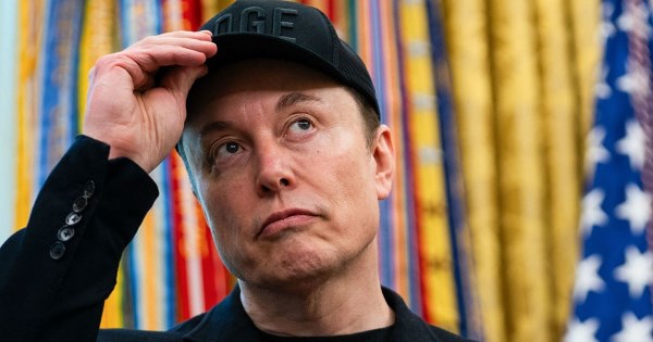 Elon Musk tuyên bố thành lập đảng mới
