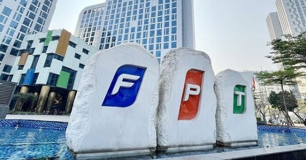 FPT báo lãi ròng hơn 5.100 tỷ sau 7 tháng, doanh số ký mới gần tỷ USD