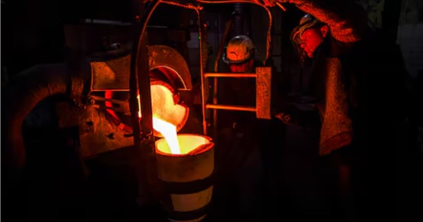 Giá vàng hôm nay 29/8: Liên tiếp lập kỷ lục, vàng SJC tiến sát 130 triệu đồng/lượng