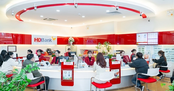 Phó TGĐ HDBank muốn bán ra hơn 1 triệu cổ phiếu