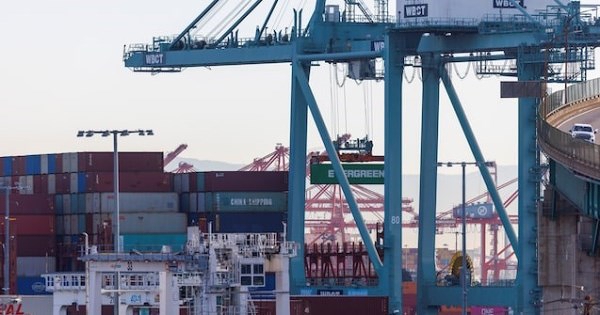 Doanh thu từ thuế quan của Mỹ đạt kỷ lục gần 30 tỷ USD trong tháng 8