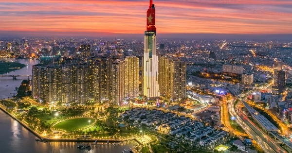 UOB nâng dự báo tăng trưởng GDP Việt Nam 2025 từ 6,9% lên 7,5%