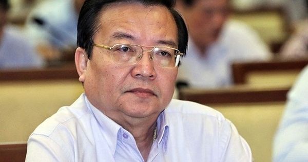 Cựu Giám đốc Sở GD&ĐT TP HCM bị cáo buộc giúp AIC trúng thầu