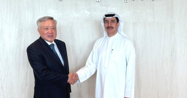 Phó Thủ tướng kêu gọi các quỹ đầu tư, định chế tài chính Dubai tham gia Trung tâm tài chính quốc tế Việt Nam