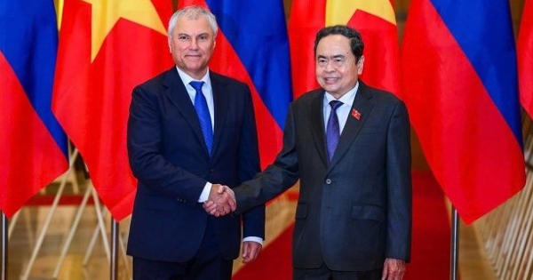 Chủ tịch Duma Quốc gia Nga thăm Việt Nam