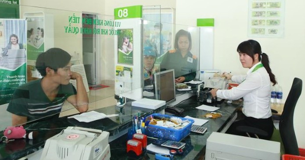 Khi nhân sự ngân hàng bước vào 'kỷ nguyên chọn lọc' của AI