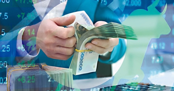 Loạt doanh nghiệp chốt quyền chia cổ tức tiền mặt tuần tới, tỷ lệ cao nhất 20%