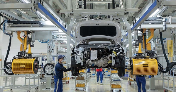 PMI tháng 12 đạt 53 điểm, kéo dài chuỗi 5 tháng liên tiếp trên 50 điểm