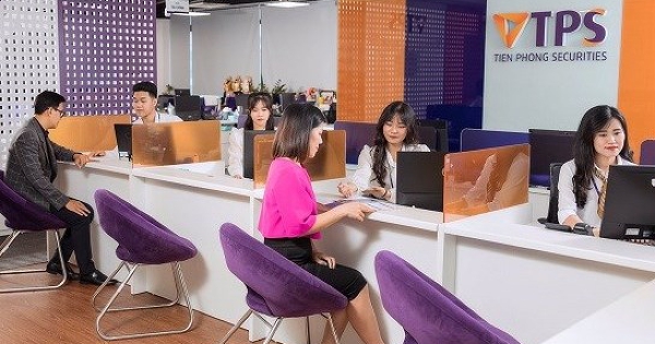 TPS báo lãi giảm 69%, thấp nhất 5 năm khi doanh thu đi xuống