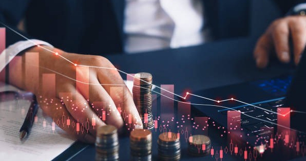 SGI Capital lưu ý NĐT điều chỉnh chiến lược khi margin lập đỉnh, lãi suất tăng