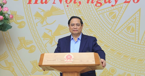 Thủ tướng yêu cầu tăng nguồn cung bất động sản ở các phân khúc, giảm giá nhà