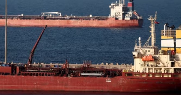 Iran rải thuỷ lôi, eo biển Hormuz hoá 'thung lũng tử thần' khiến mỗi ngày 15 triệu thùng dầu thô mắc kẹt