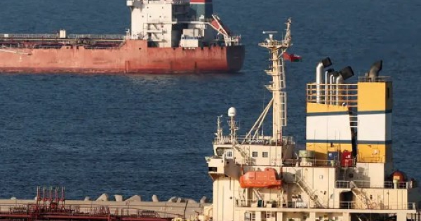 Iran tuyên bố mở cửa eo biển Hormuz với bất kỳ quốc gia nào, ngoại trừ Mỹ, Israel