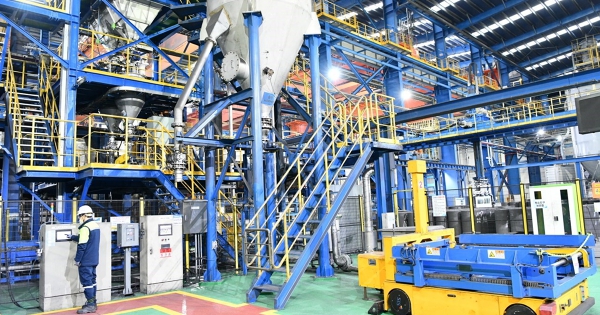 Ký hợp đồng lịch sử với hãng xe điện giấu tên, 'ông lớn' Hàn Quốc rót gần 6.700 tỷ vào Việt Nam xây nhà máy