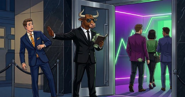 Tự doanh gom hơn 700 tỷ đồng cổ phiếu trên HOSE, nhưng bán STB trong phiên giảm sâu