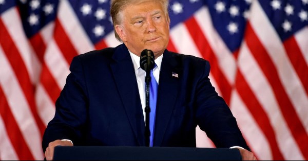 Ông Trump kéo dài thời gian ngừng bắn, hé lộ đàm phán với Iran đang rất tốt