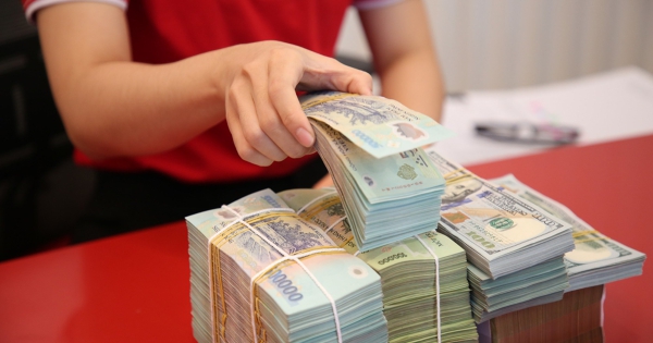 Lãi suất tiền gửi ngân hàng lên trên 9%